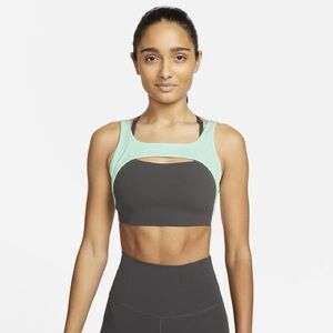 NWT Nike Women’s Indy Yoga Sports Bra in Ribbed Mint Green and Charcoal